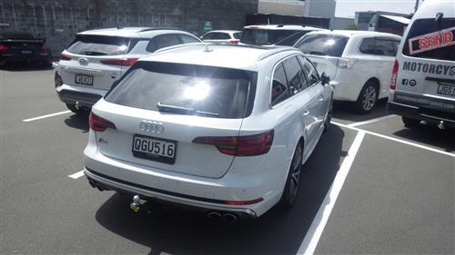 AUDI RS4 STATIONWAGON 2015-CURRENT